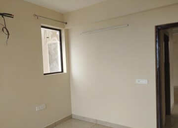  3 BHK Apartment at RG Luxury Homes, Sector 16b Greater Noida – for Rent