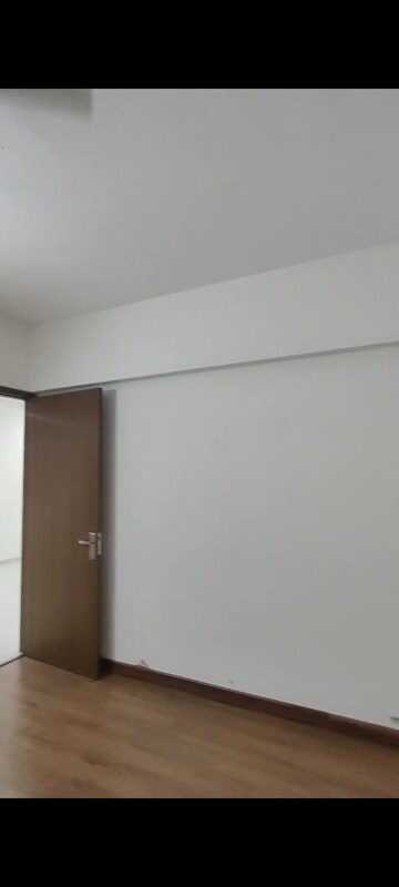 2 BHK Apartment For Sale in Shapoorji Pallonji Joyville Phase 2, Sector 102