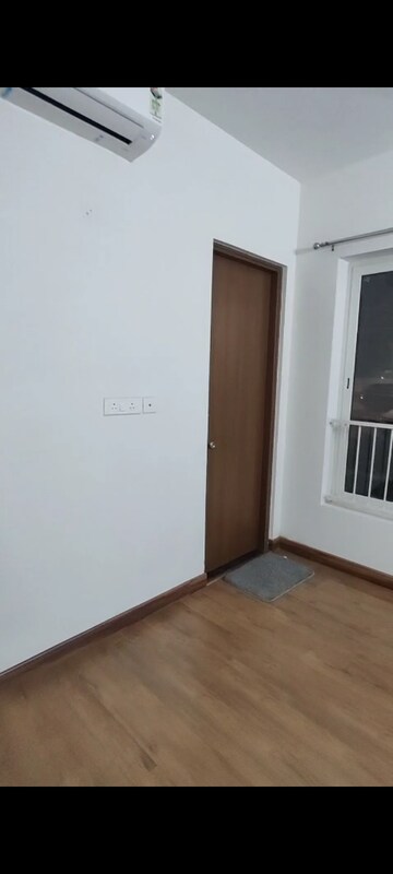 Room in 2 BHK Apartment at Shapoorji Pallonji Joyville Phase 2, Sector 102 – for Sale