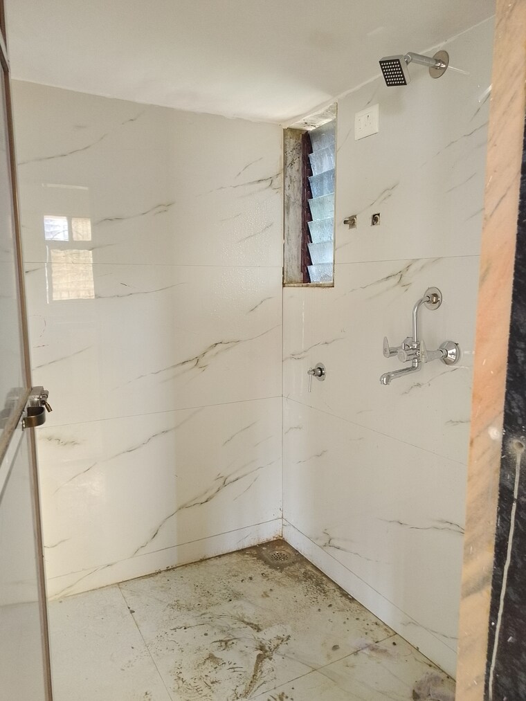 Bathroom, aura-om-navkaar 1 Bedroom 610 Sq.Ft. Apartment In Nalasopara West Palghar 9641734