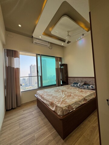 Bedroom in 3 BHK Apartment at Peninsula Salsette 27, Byculla – for Rent