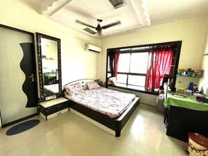 Room in  Pg at Gokuldham Colony – for Rent