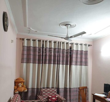 Room in 3 BHK Apartment at Sector 22 Dwarka – for Rent