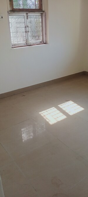 Room in 1 BHK Apartment at Sher E Punjab, Andheri East – for Rent