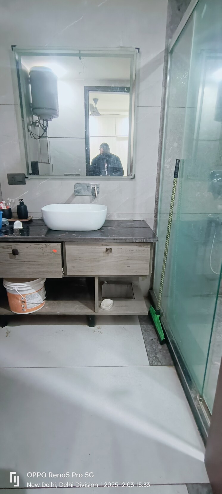 Attached Bathroom, shiv nagar 3 Bedroom 1800 Sq.Ft. Builder Floor In Shiv Nagar Delhi 9641897