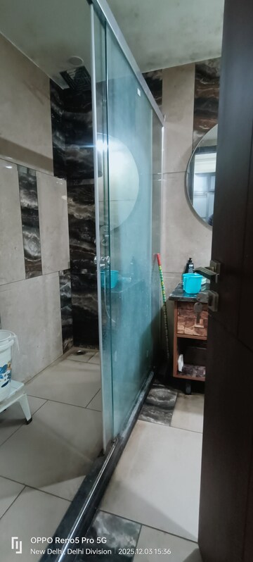 Room in 3 BHK Builder Floor at Shiv Nagar – for Sale