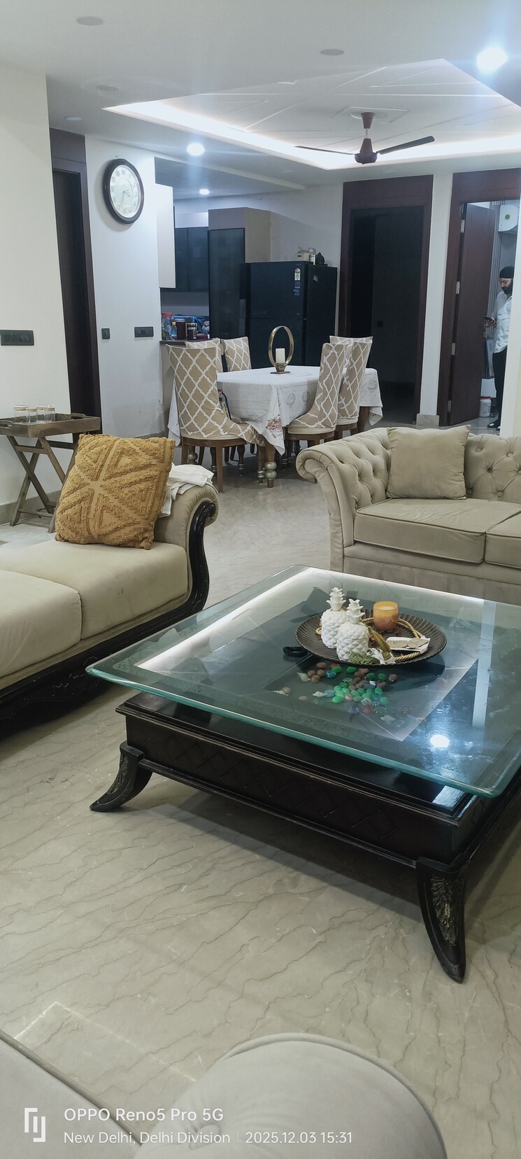 Living Room, shiv nagar 3 Bedroom 1800 Sq.Ft. Builder Floor In Shiv Nagar Delhi 9641897