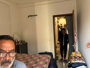 Bedroom in 3 BHK Builder Floor at Amolik Residency, Sector 86 – for Rent