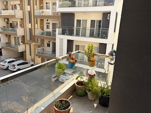 Balcony in 3 BHK Builder Floor at Amolik Residency, Sector 86 – for Rent