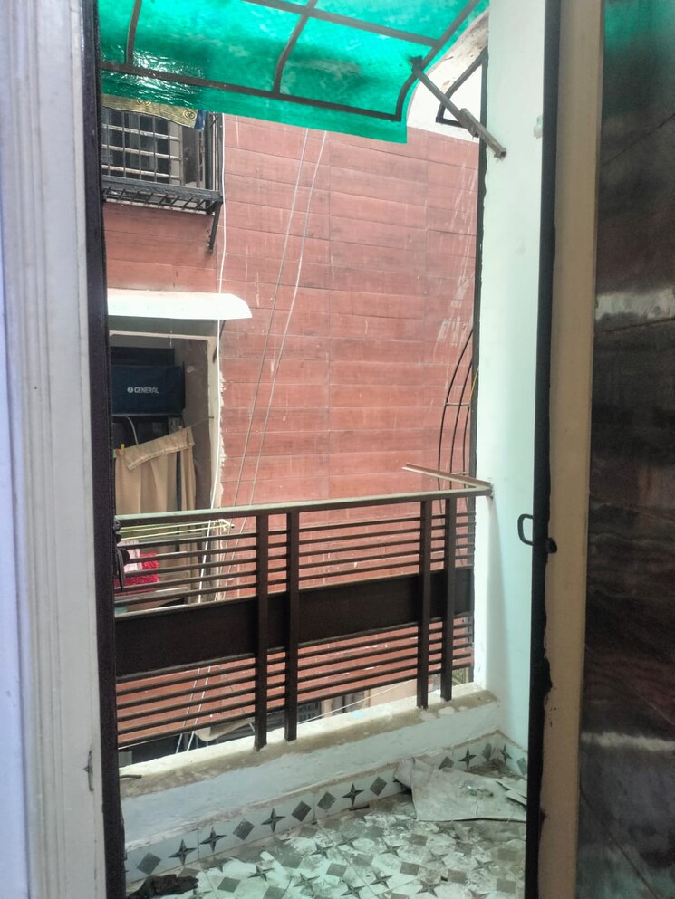 Balcony, sector 44 2 Bedroom 1050 Sq.Ft. Builder Floor In Sector 44 Noida 9574848