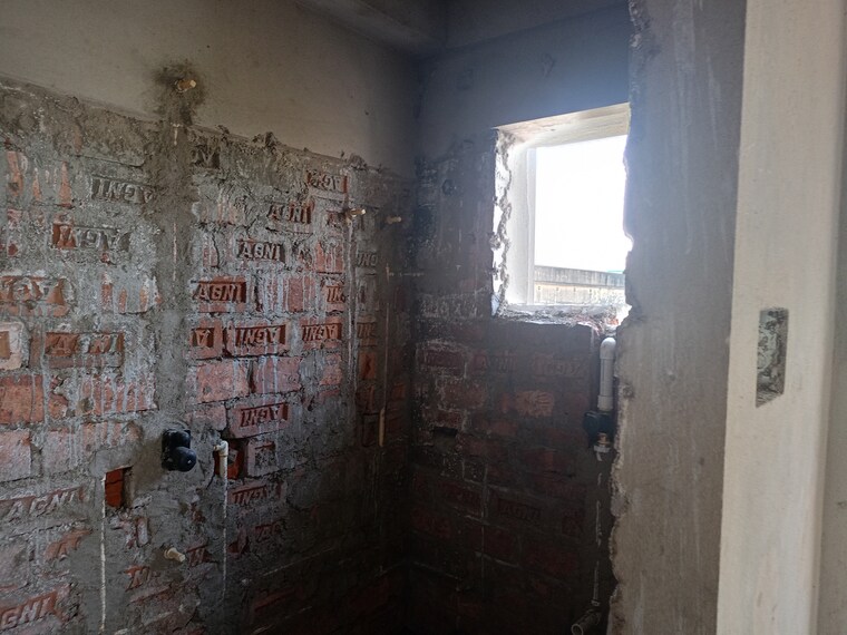 Bathroom, kalighat 3 Bedroom 1240 Sq.Ft. Builder Floor In Kalighat Kolkata 9641987