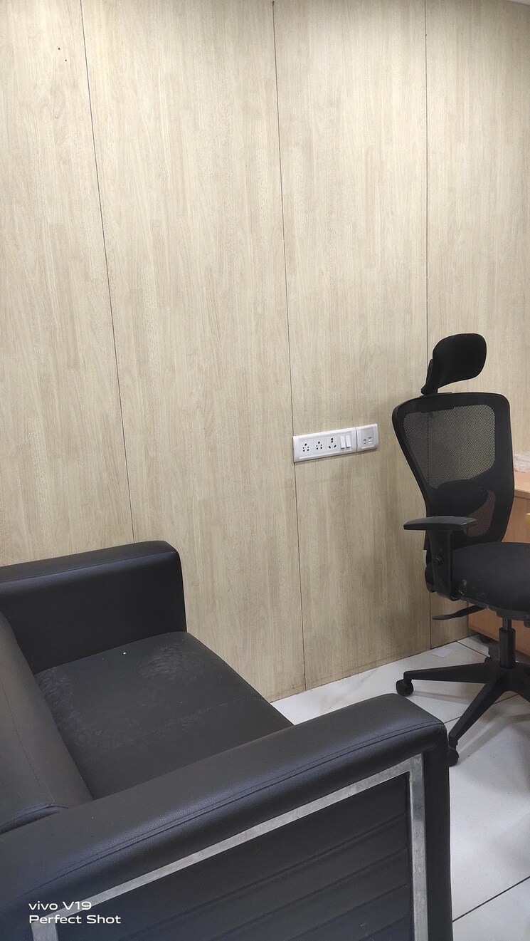 Team Area, levana-cyber-heights Commercial Office Space 800 Sq.Ft. In Vibhuti Khand Lucknow 9641981