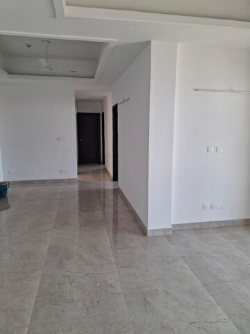 Room in 3 BHK Apartment at ATS Kocoon, Sector 109 – for Rent