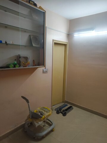 Furnished Amenities in 3 BHK Apartment at Morabadi – for Sale