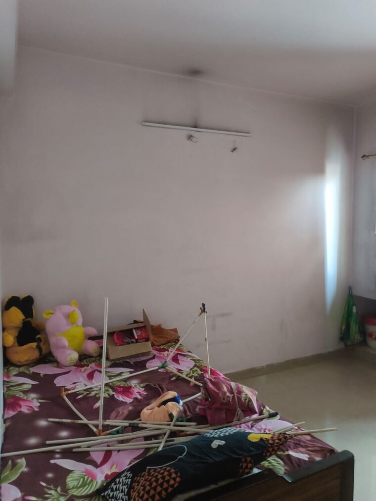 Living Room, morabadi 3 Bedroom 1500 Sq.Ft. Apartment In Morabadi Ranchi 9641998