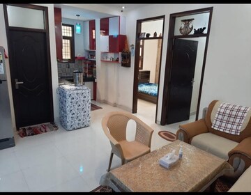 Living Room in 2 BHK Builder Floor at Sector 44 – for Rent