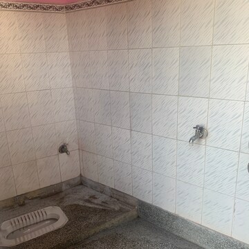 Bathroom in 1 RK Builder Floor at Katwaria Sarai – for Rent