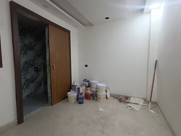 Room in 2 BHK Builder Floor at Govindpuri – for Sale