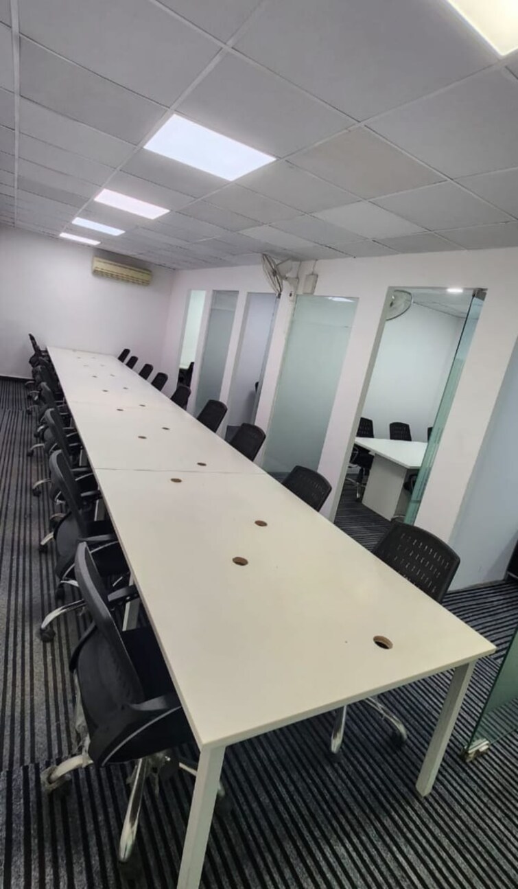 Cover Image, sector 63 Commercial Office Space 1400 Sq.Ft. In Sector 63 Noida 9642137