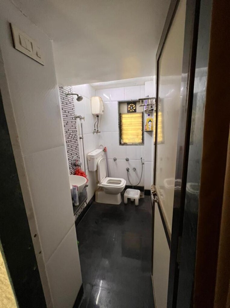 Master Bedroom, sai-nagar-seva-chs 2 Bedroom 560 Sq.Ft. Apartment In Andheri West Mumbai 9642200