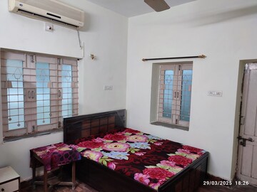 2 BHK Apartment For Rent in Gulbai Tekra