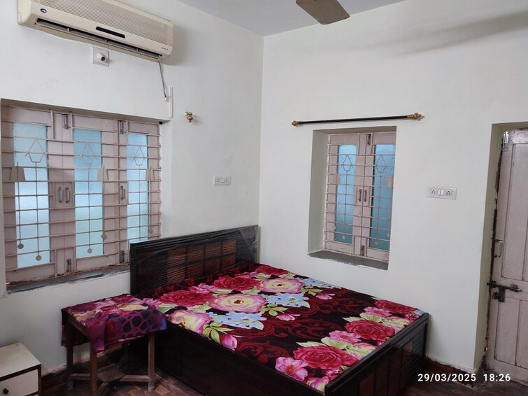 Cover Image, gulbai tekra 2 Bedroom 1400 Sq.Ft. Apartment In Gulbai Tekra Ahmedabad 9642324