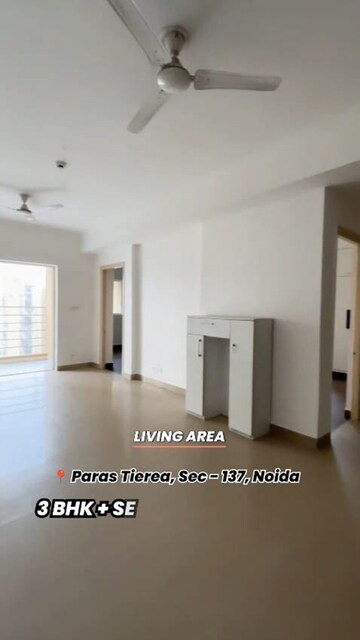 Room in 3 BHK Apartment at Paras Tierea, Sector 137 – for Sale