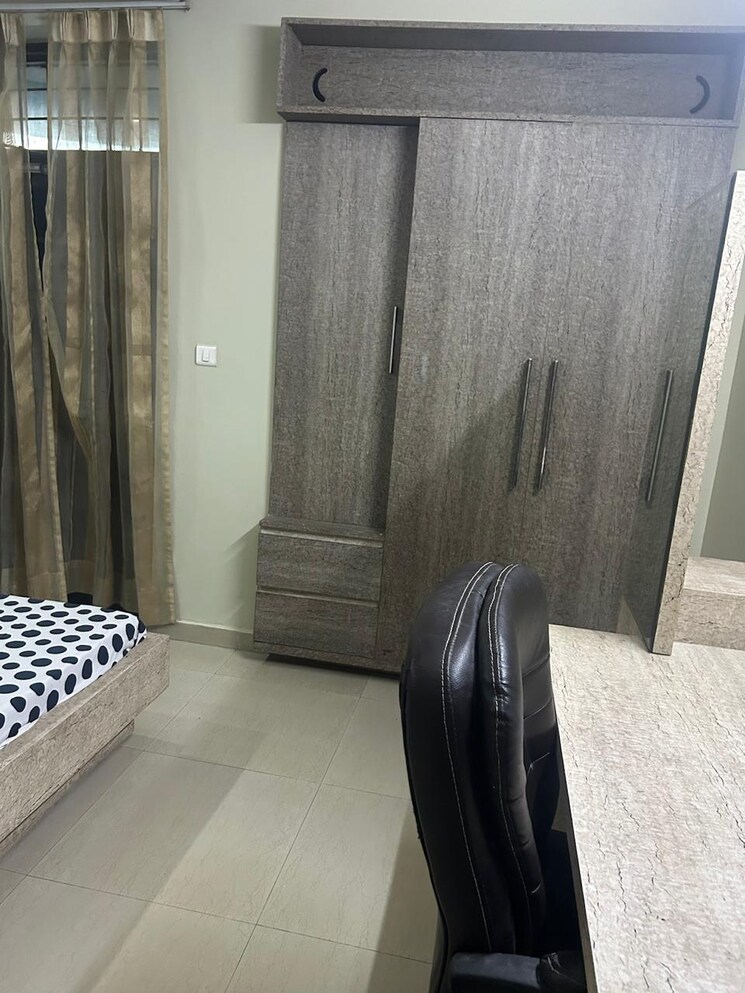 undefined, omaxe-heights 2 Bedroom 735 Sq.Ft. Apartment In Sector 86 Faridabad 9642317