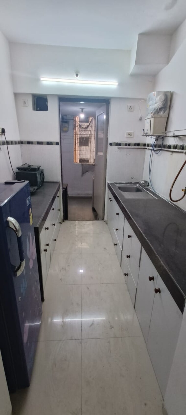 Kitchen, shell-colony 2 Bedroom 750 Sq.Ft. Apartment In Chembur Mumbai 9642336