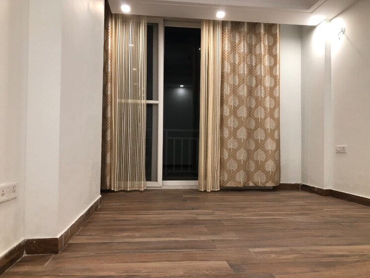 Room, rajpur road 3 Bedroom 1860 Sq.Ft. Apartment In Rajpur Road Dehradun 9642203