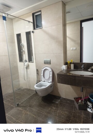 Bathroom in 3 BHK Apartment at Lokhandwala Minerva Mahalaxmi, Mahalaxmi – for Rent