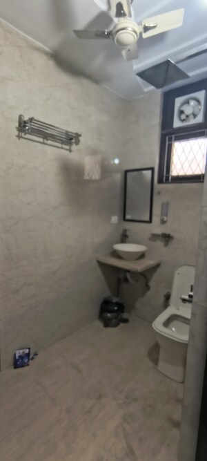 Parking in 3 BHK Builder Floor at Khirki Extension – for Rent