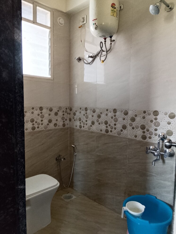 Bathroom, charholi budruk 1 Bedroom 480 Sq.Ft. Apartment In Charholi Budruk Pune 9642488