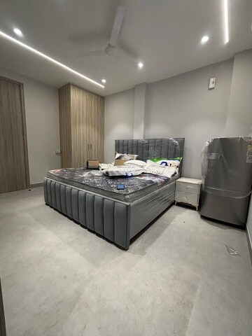 Bedroom in 1 BHK Apartment at Ansal Celebrity Suites, Sector 2 – for Rent