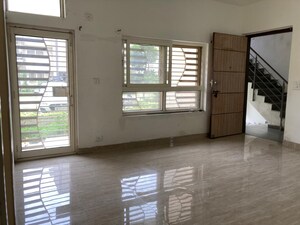 Room in 3 BHK Apartment at Puri Aman Vilas, Sector 89 – for Rent