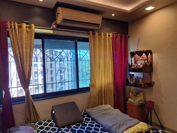 Bedroom in 3 BHK Apartment at Lalani Grandeur, Goregaon East – for Sale