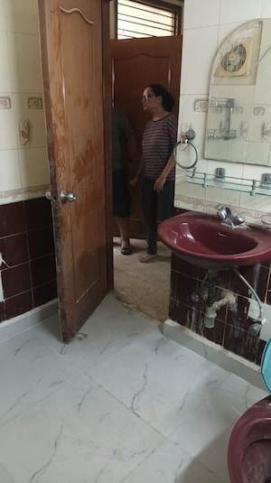 Bathroom in 3 BHK Apartment at Sector 2 Dwarka – for Rent