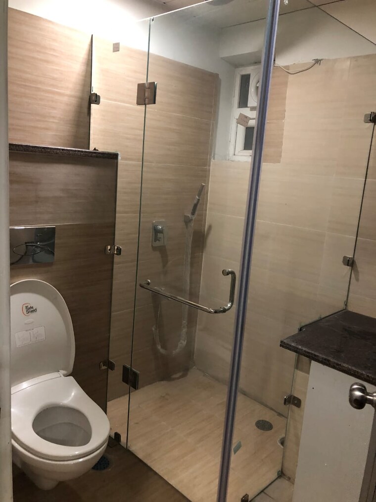 Bathroom, rajpur road 3 Bedroom 1930 Sq.Ft. Apartment In Rajpur Road Dehradun 9642209