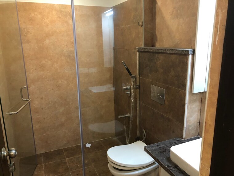 Bathroom, rajpur road 3 Bedroom 1930 Sq.Ft. Apartment In Rajpur Road Dehradun 9642209