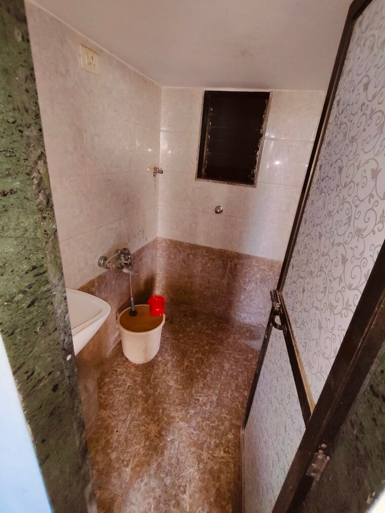 Bathroom, shree-manibhadra-heights 1 Bedroom 575 Sq.Ft. Apartment In Nalasopara West Palghar 9642807