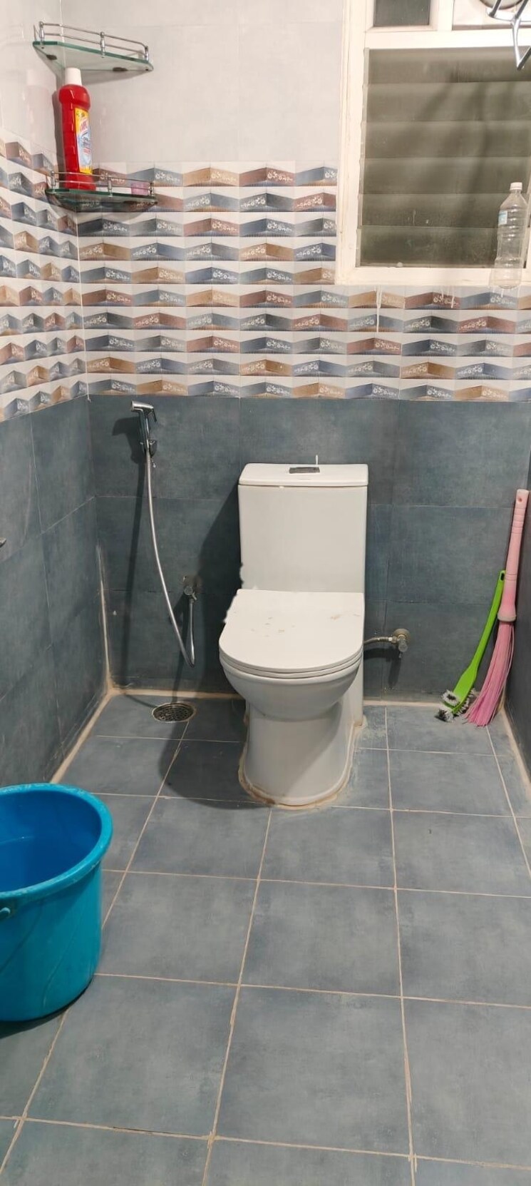 Bathroom, amigo-united-avenues 3 Bedroom 2026 Sq.Ft. Apartment In Narsingi Hyderabad 9642754