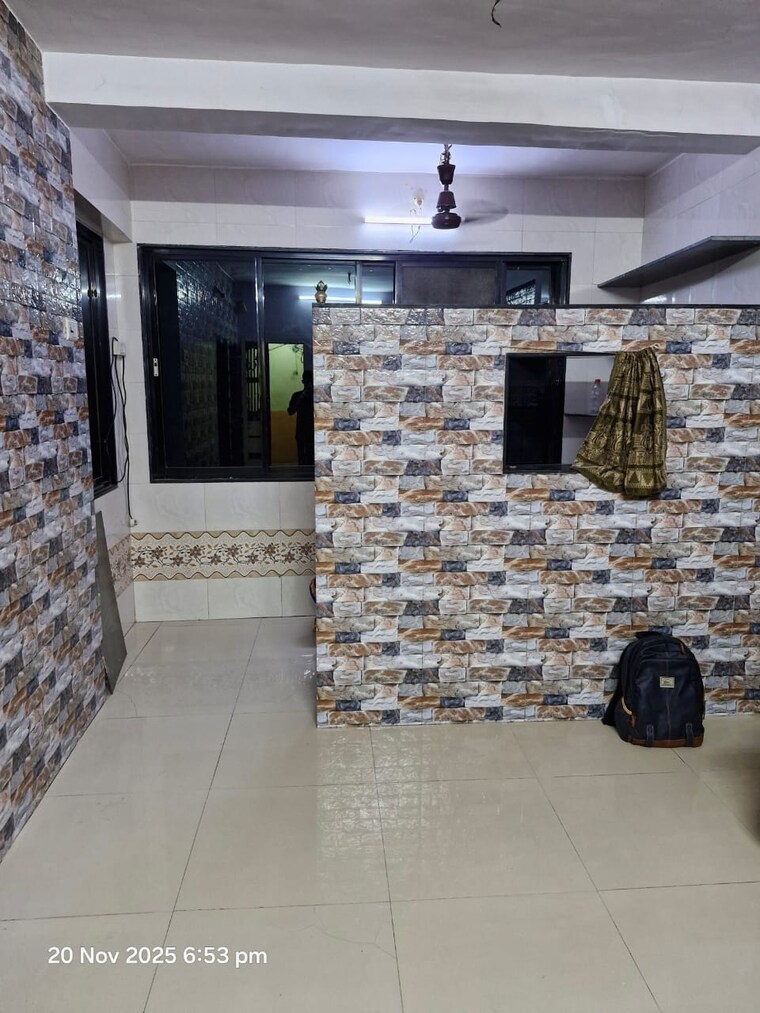  Parking, sadhana-chs-tilak-nagar 1 Bedroom 431 Sq.Ft. Apartment In Tilak Nagar Thane 9642803