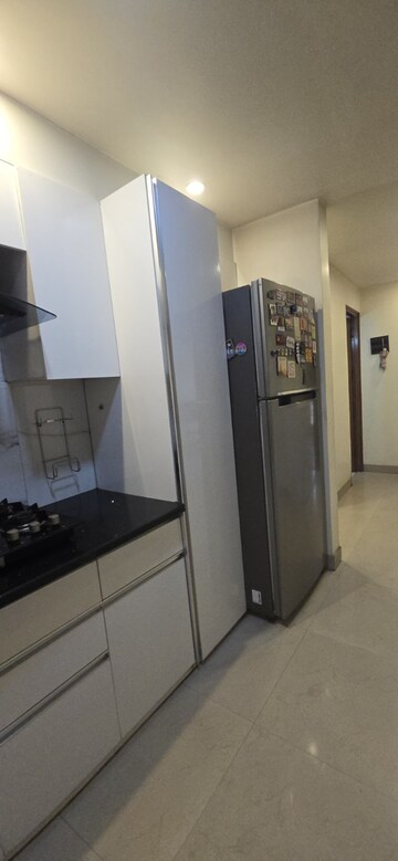 Kitchen in 3 BHK Builder Floor at Omaxe Royal Residency Faridabad, Sector 79 – for Rent