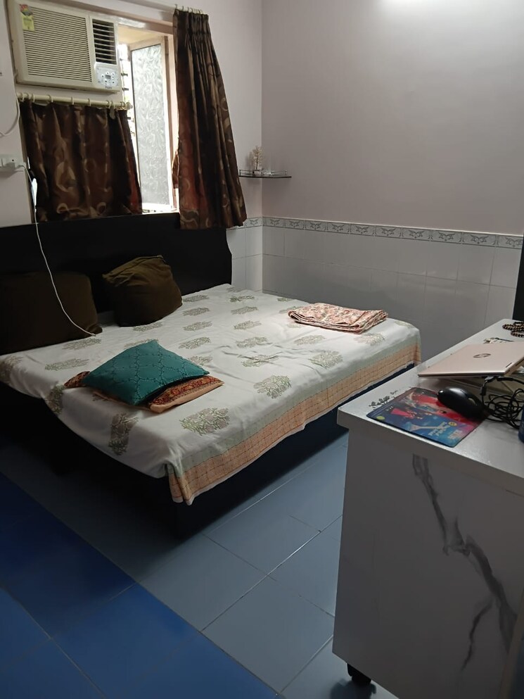 Bedroom, vile parle east 2 Bedroom 615 Sq.Ft. Builder Floor In Vile Parle East Mumbai 9642861