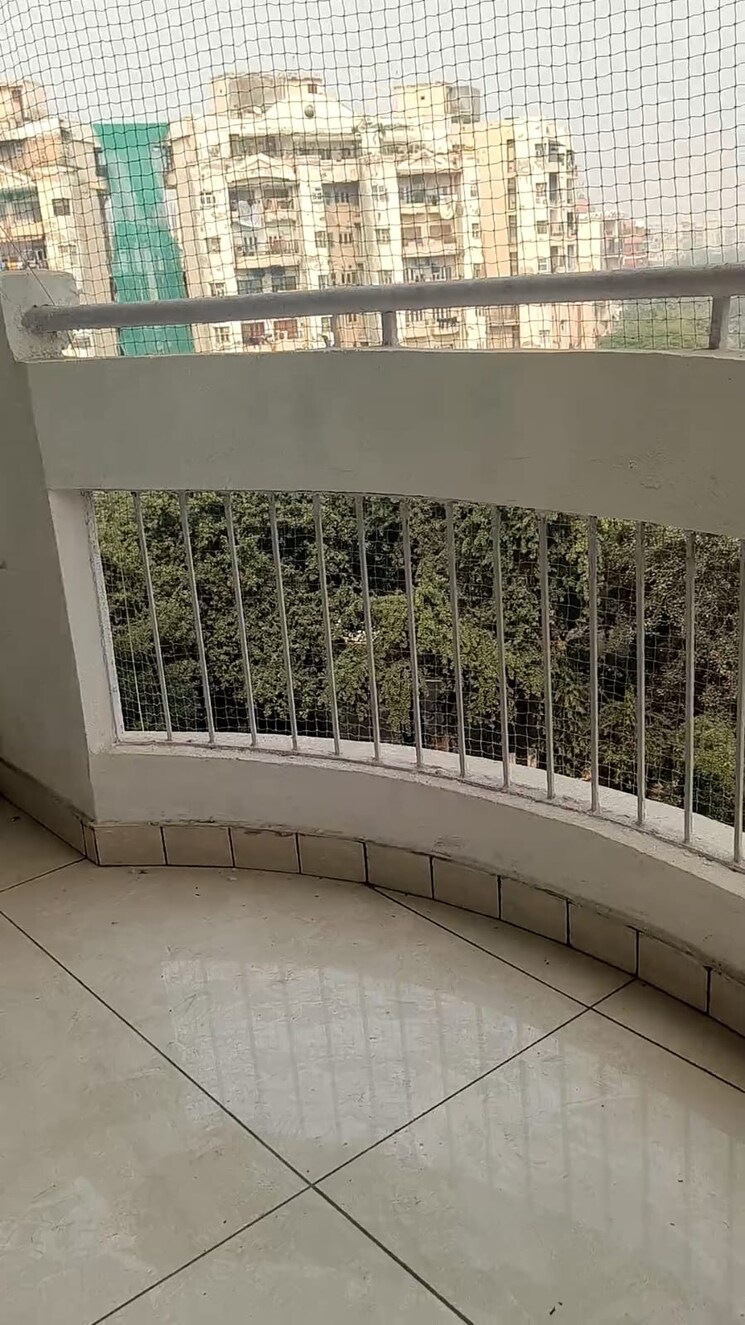 Balcony, dwarka sector 18b 3 Bedroom 1650 Sq.Ft. Apartment In Dwarka Sector 18b Delhi 9636962
