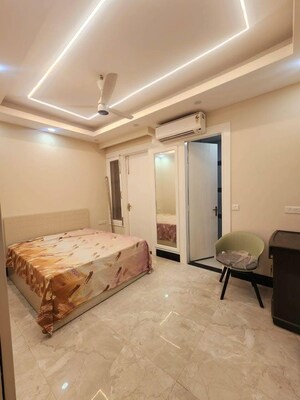 Bedroom in 2 BHK Apartment at Ambience Creacions, Sector 22 – for Rent