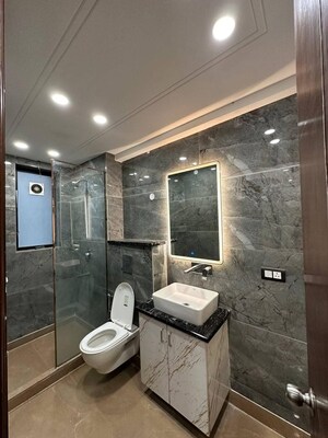 Bathroom in 2 BHK Apartment at Ambience Creacions, Sector 22 – for Rent