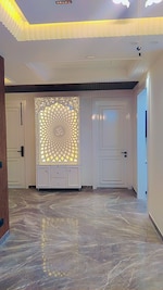 4 BHK + Servant Room 2200 Sq.Ft. Builder Floor in Unitech Escape