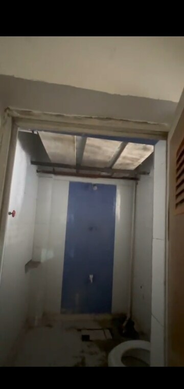 Bathroom in 2 BHK Apartment at Naranpura – for Rent