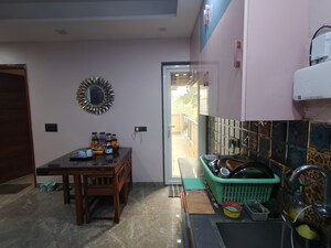 Living Room in 2 BHK Builder Floor at Tulip Mall, Sector 46 – for Rent